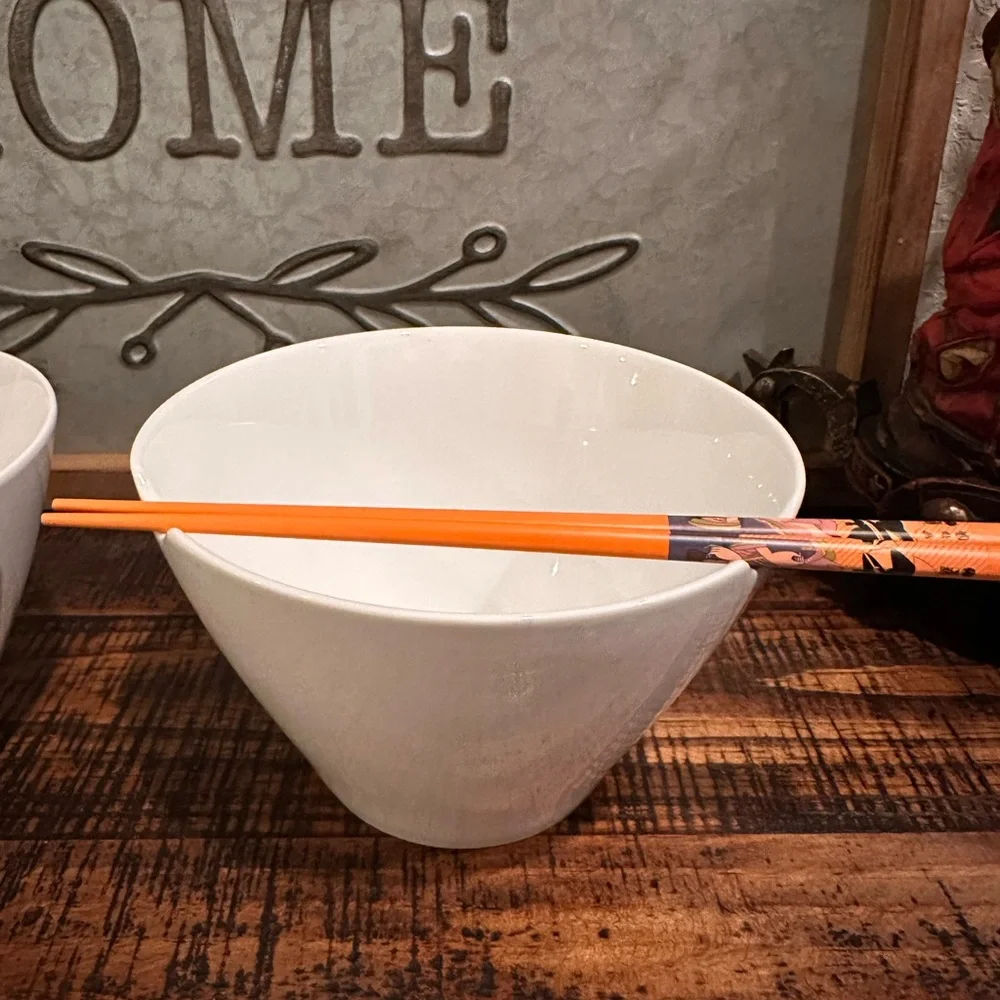 Set of 2 Sur La Table Rice Bowl/Ramen bowls